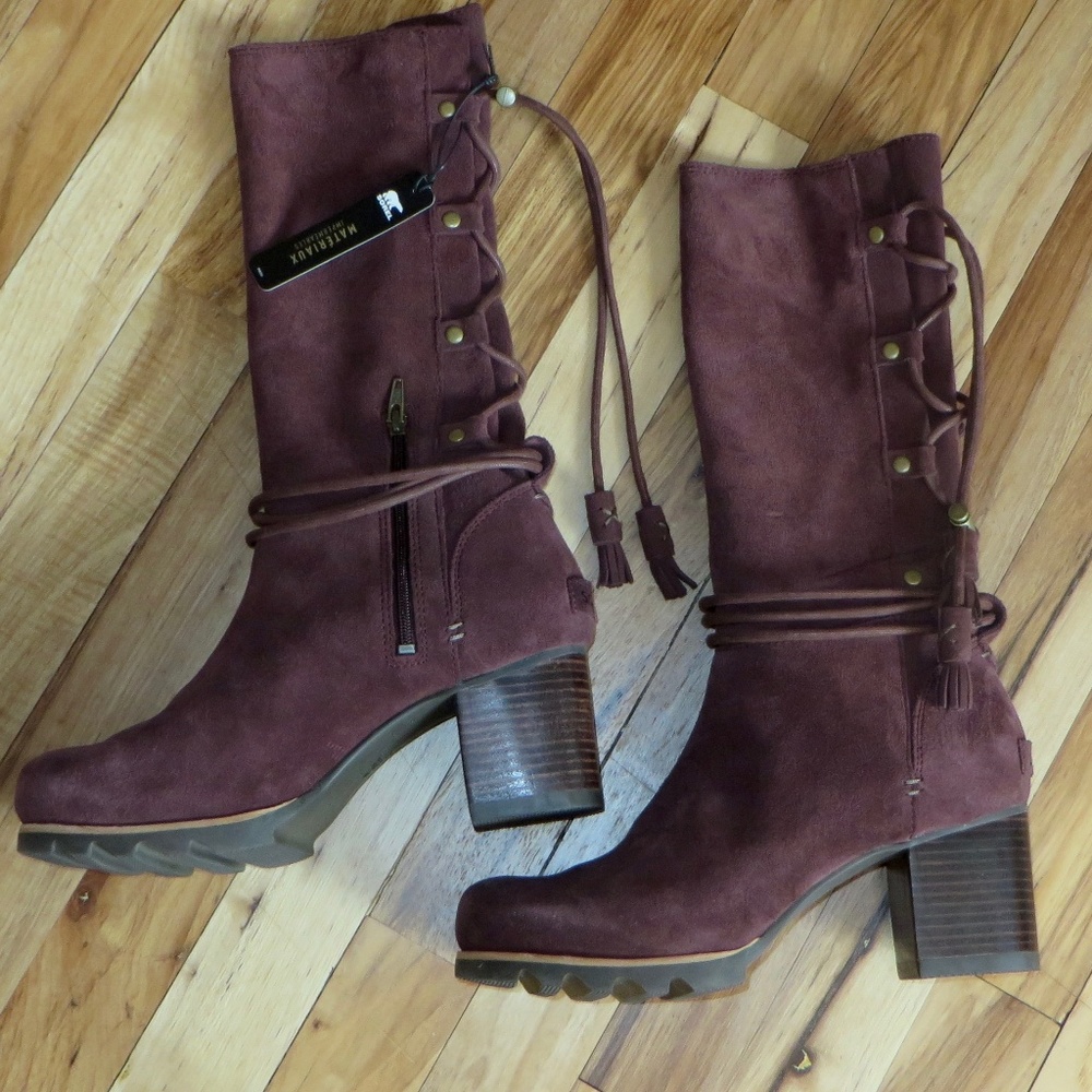 Sorel waterproof heel leather boots - NWT